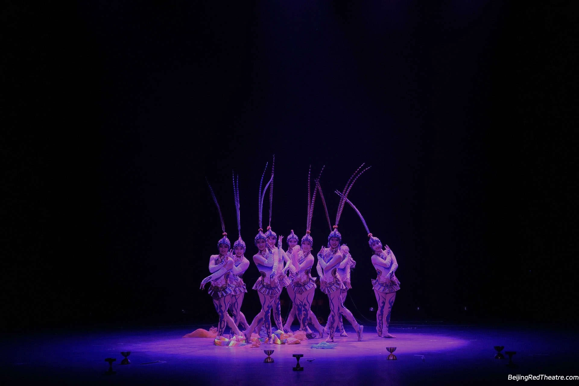 Red Theatre Acrobatics Show | Beijing Theatre Tickets