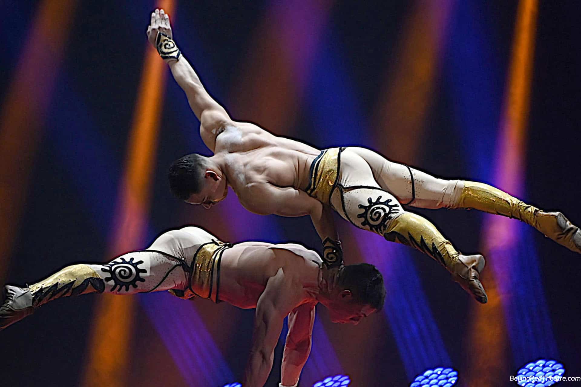 Red Theatre Acrobatics Show Beijing | Chinese Culture Experience