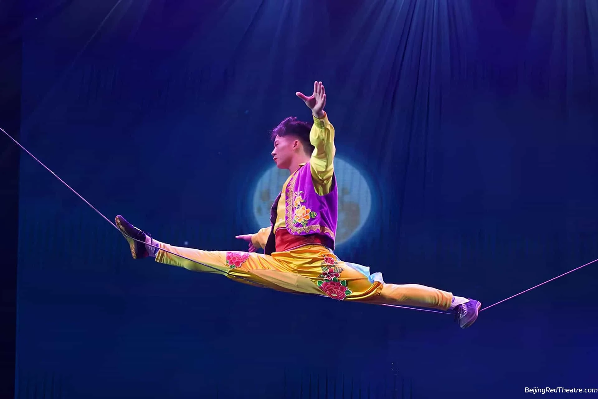 Red Theatre Beijing: From Cultural Heritage to Modern Acrobatics